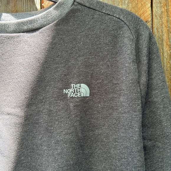 Men's Wicker Crew Sweatshirt - Picture 2 of 4